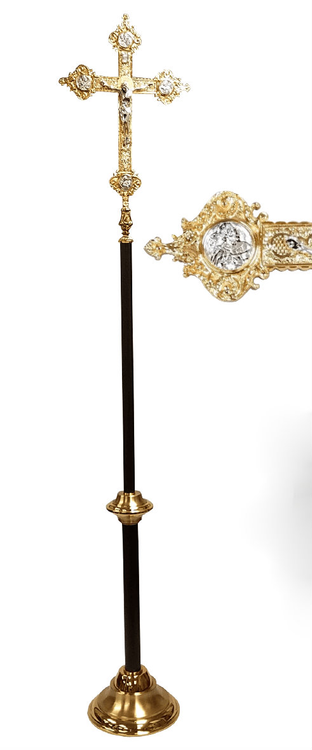 Image of a processional cross with a silver and gold polished Crucifix on a staff that's powder-coated with a black-and-gold vein finish.